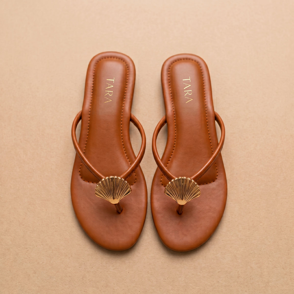 SEASHELL THONG FLATS